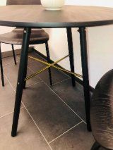 Tavoli: Round Black & Gold Table Unique Custom Finish – Usato da Pfäffikon SZ venduto da mag_q79n 4