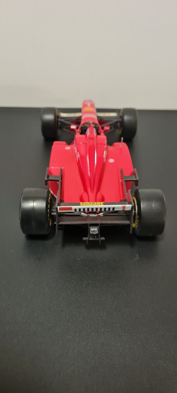 Ferrari Modellini d'auto: F1 Ferrari F310 mit der Nr. 1 – Usato da Bischofszell venduto da Bischou 2
