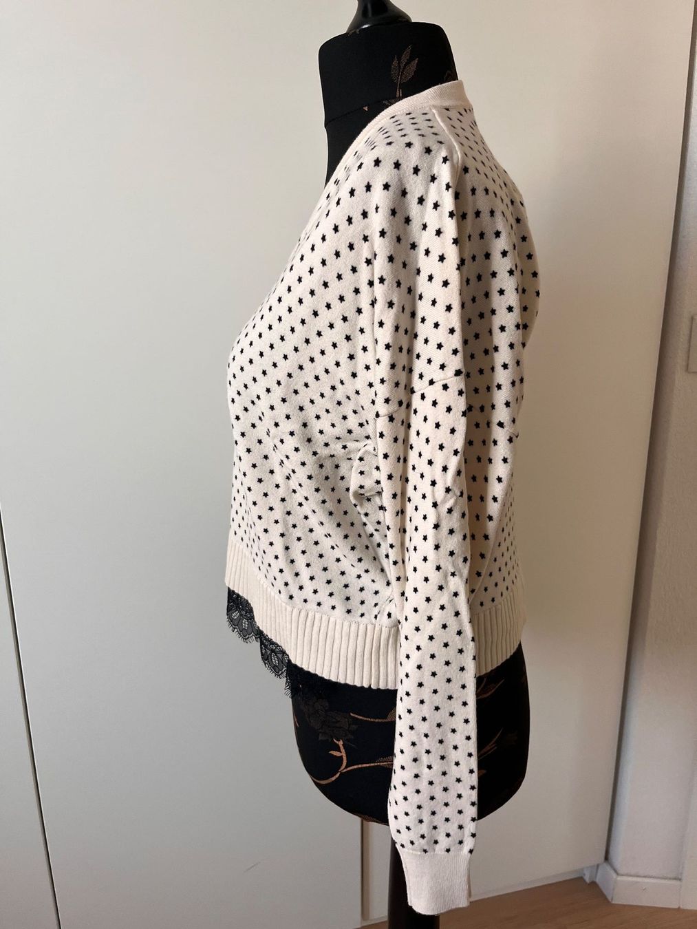 Twinset Pulls & Sweat-shirts: Twinset Pullover V-Ausschnitt Sternenmuster Gr. L – D'occasion à Frenkendorf par klourenco 3