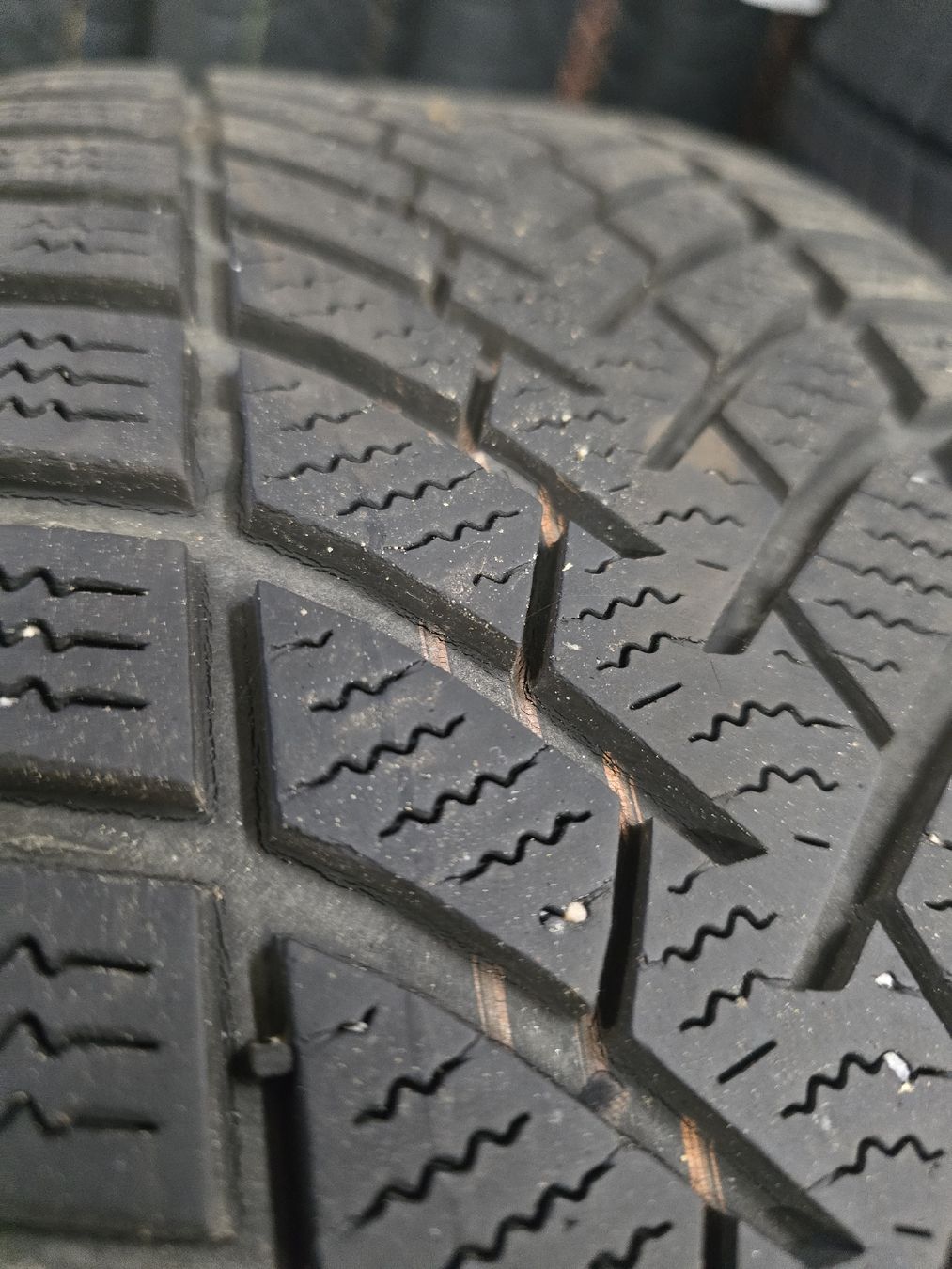 Pneumatici & Ruote complete: Opel Astra Winter Kompletträder  – Usato da Bilten venduto da lykuivku 3