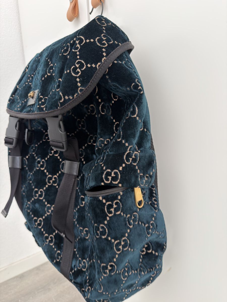 Gucci Rucksäcke: Sac Gucci / sac à dos GG Velour – Neu (gemäss Beschreibung) aus Orges von lat_l28l 1