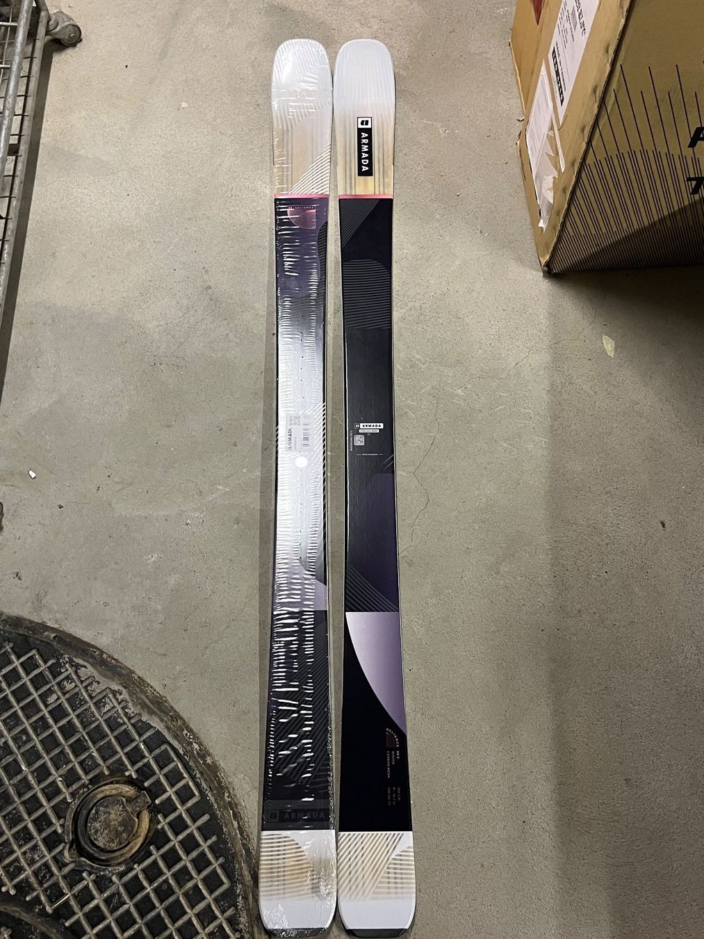 Armada Sci: Armada Reliance Damen Ski 168cm – Nuovo e nell'imballaggio originale da Hochdorf venduto da TreeLeeHochdorf