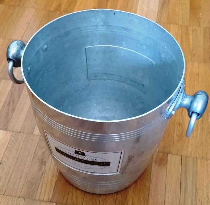 Altro: Champagnerkühler / Eimer für Flasche - MERCIER - – Nuovo (secondo la descrizione) da Zürich venduto da 1-2-3-Kaufen 3