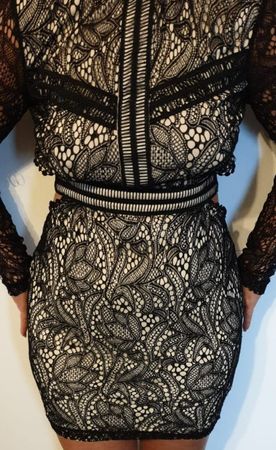 sehr elegantes Spitzen Abendkleid Gr 38