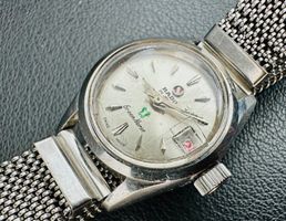 RARE : RADO GREEN HORSE MÉCANIQUE 23 mm en très bon état