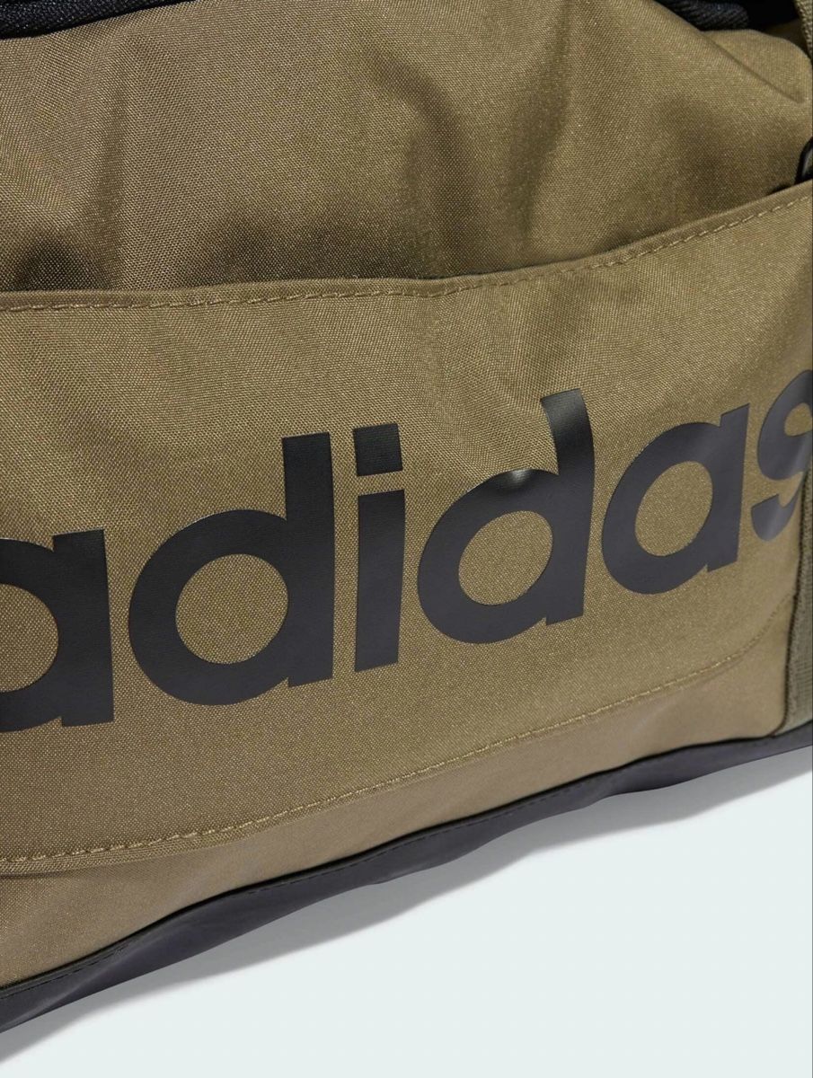 Adidas Borse: Sporttasche Adidas Performance – Nuovo (secondo la descrizione) da Sursee venduto da Loktrader 2