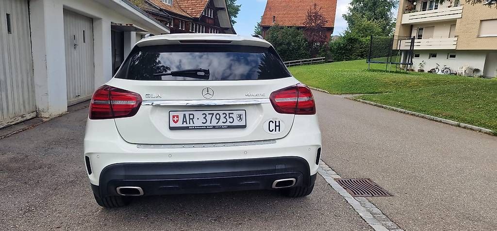 Automobili: GLA 250 4matic AMG Line – Usato da Widnau venduto da Baniq92 2