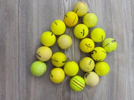20 Golfbälle gemischt Markennamen Gelb guter Zustand