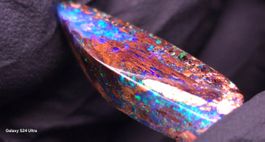 Natural Boulder Opal 9.24ct – Ocean Blue Green Fire