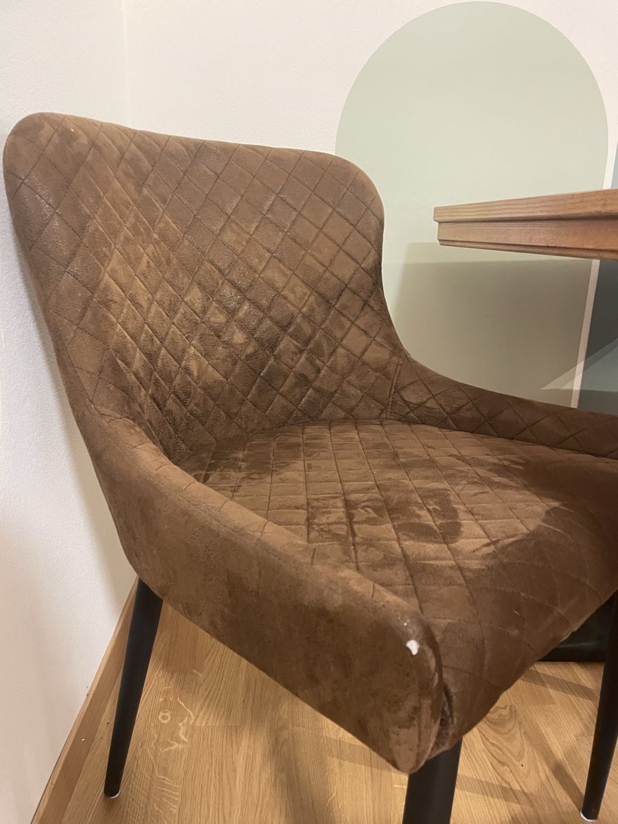 Set di tavolo e panche: Esstisch aus Holz mit 4 Stühlen – Usato da Kriens venduto da anj_d6rj 5