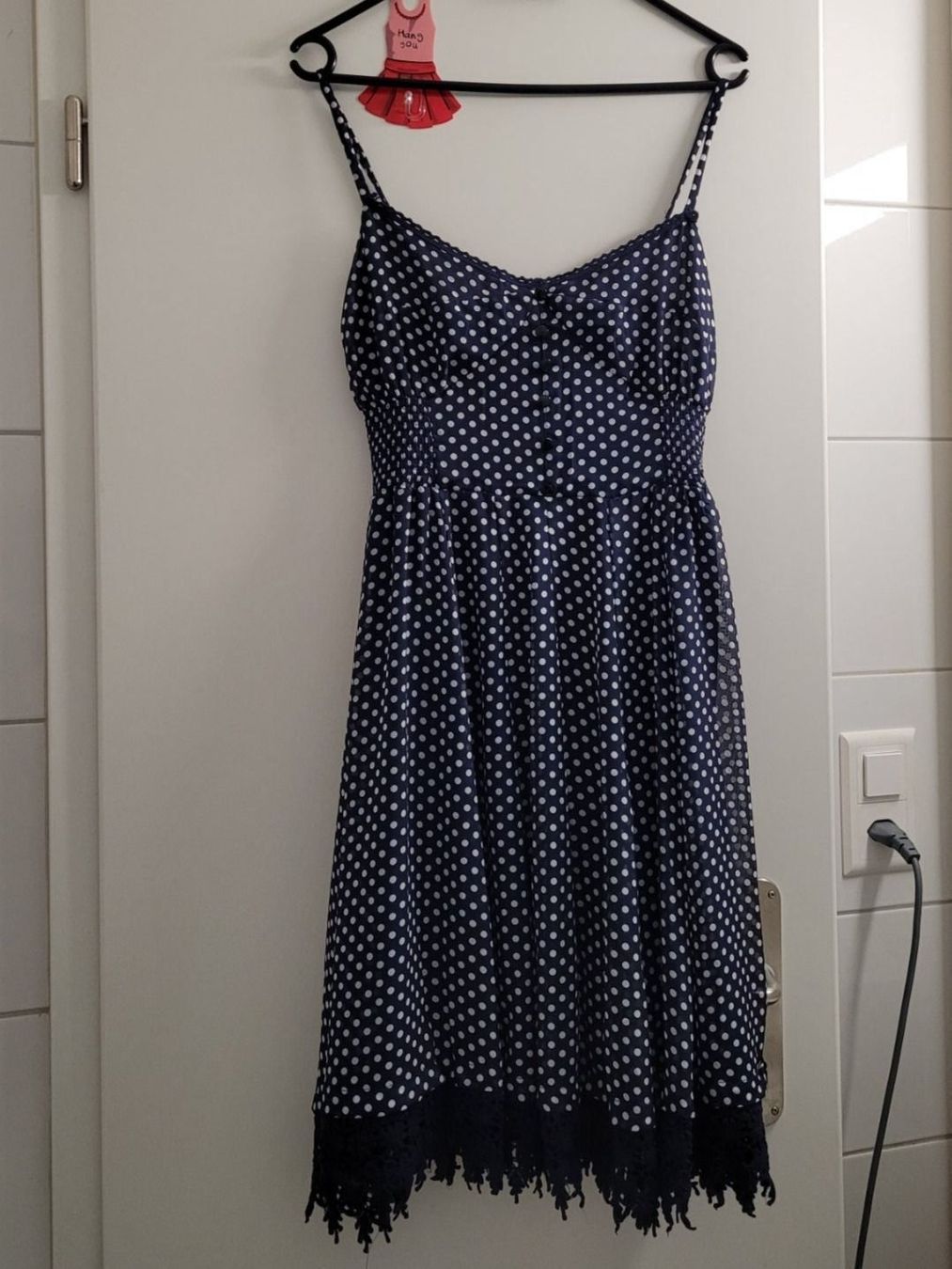 Vestiti: Robe – Nuovo (secondo la descrizione) da Biel/Bienne venduto da Leila32
