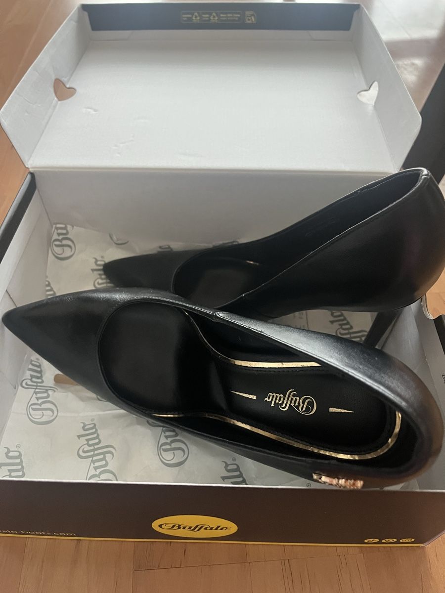 Buffalo Damenschuhe: NEUE Buffalo Pumps – Neu (gemäss Beschreibung) aus Eschenbach LU von fva_w6dz 3