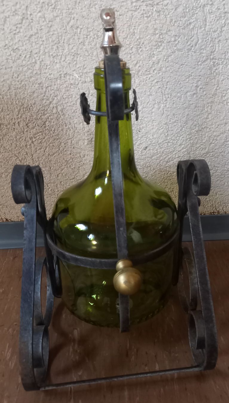 Portabottiglie: Schmiedeisen-Gestell mit Schnapsflasche; 3lt – Usato da Marbach LU venduto da Ilrebo 8