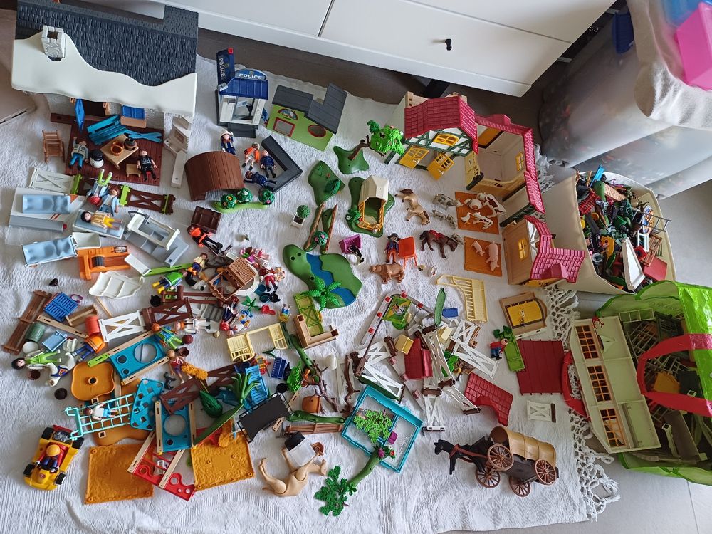 Playmobil Jouets: Playmobil-Mix con molti set  – D'occasion à Minusio par ele_gp89