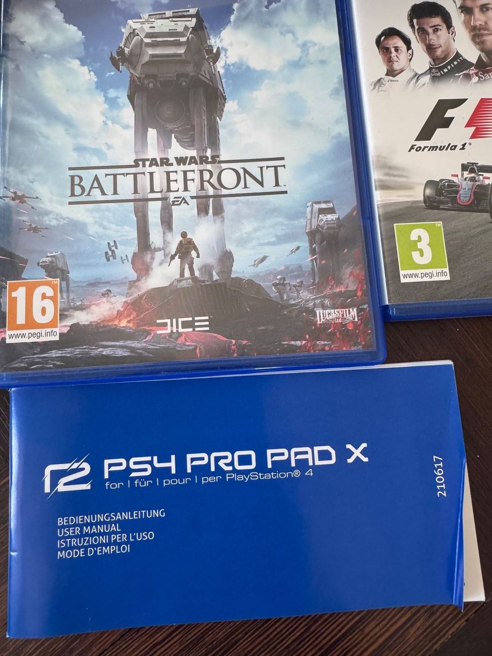 Sony Konsolen: Sony PlayStation 4 mit Spielen und Controller – Gebraucht aus Nidau von kingmigae 3