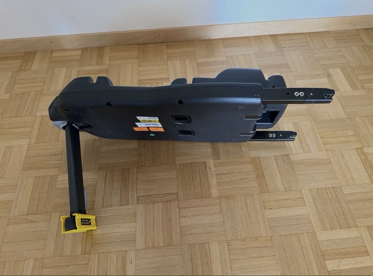 Carrozzine: Poussette / coque auto et siège auto pour 0 à 4 ans – Usato da Carouge GE venduto da Hawai2030 8