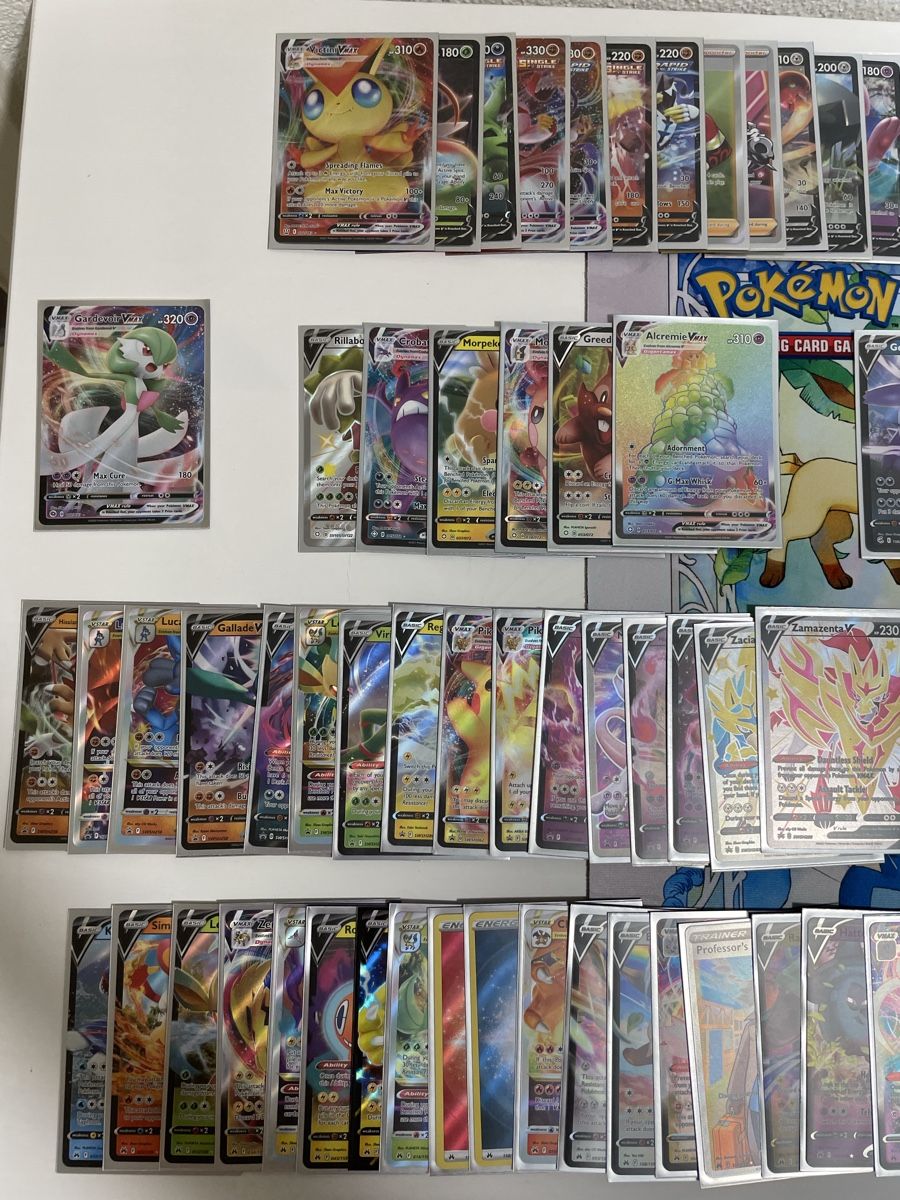 Pokémon Sammelbilder & Trading cards: Pokémon big lot SW&SH – Gebraucht aus Biel/Bienne von Pokebienne 1