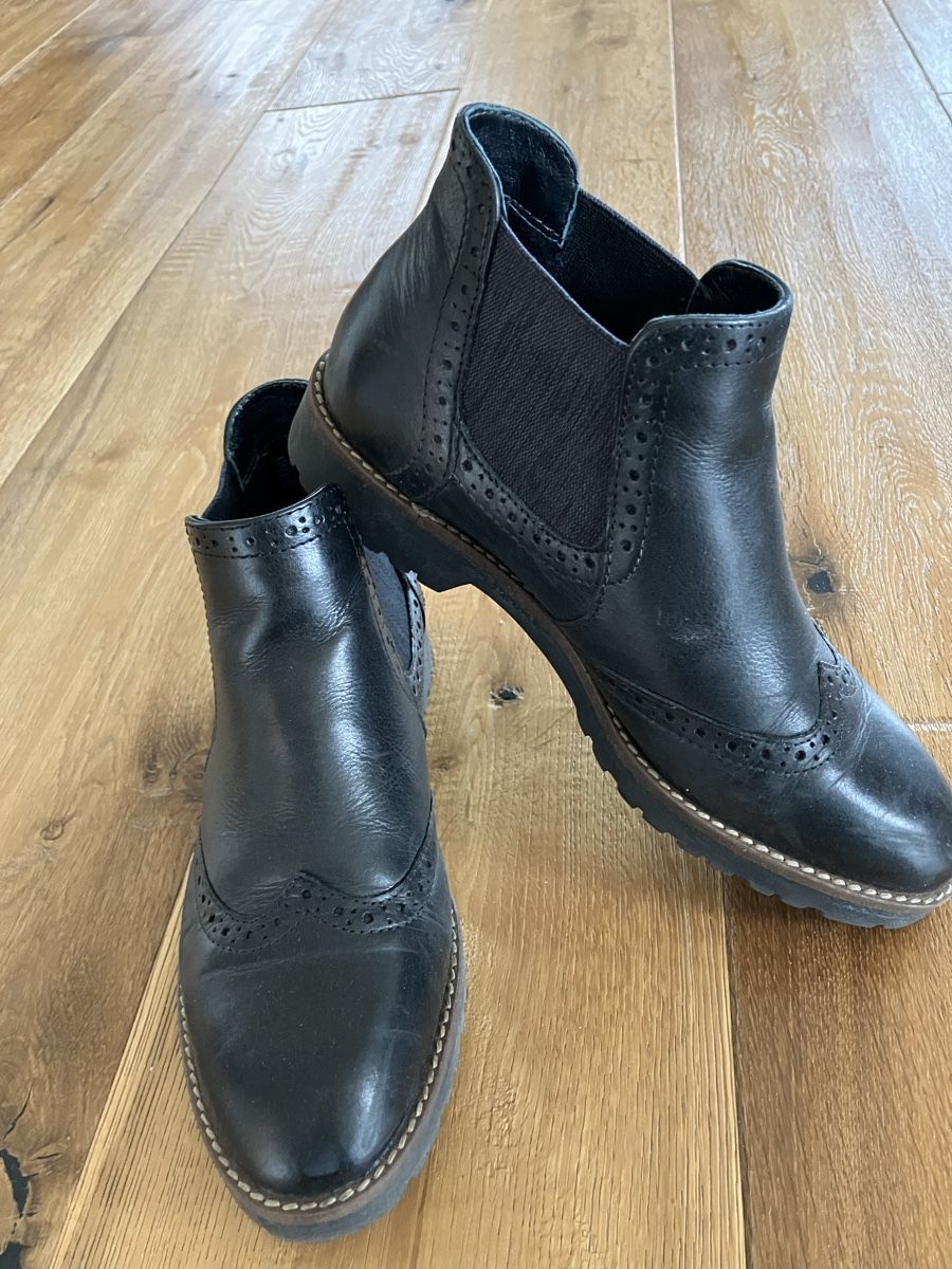Damenschuhe: Nachtblaue Stifeletten Grösse 37 – Neu (gemäss Beschreibung) aus Schmerikon von Martina8716