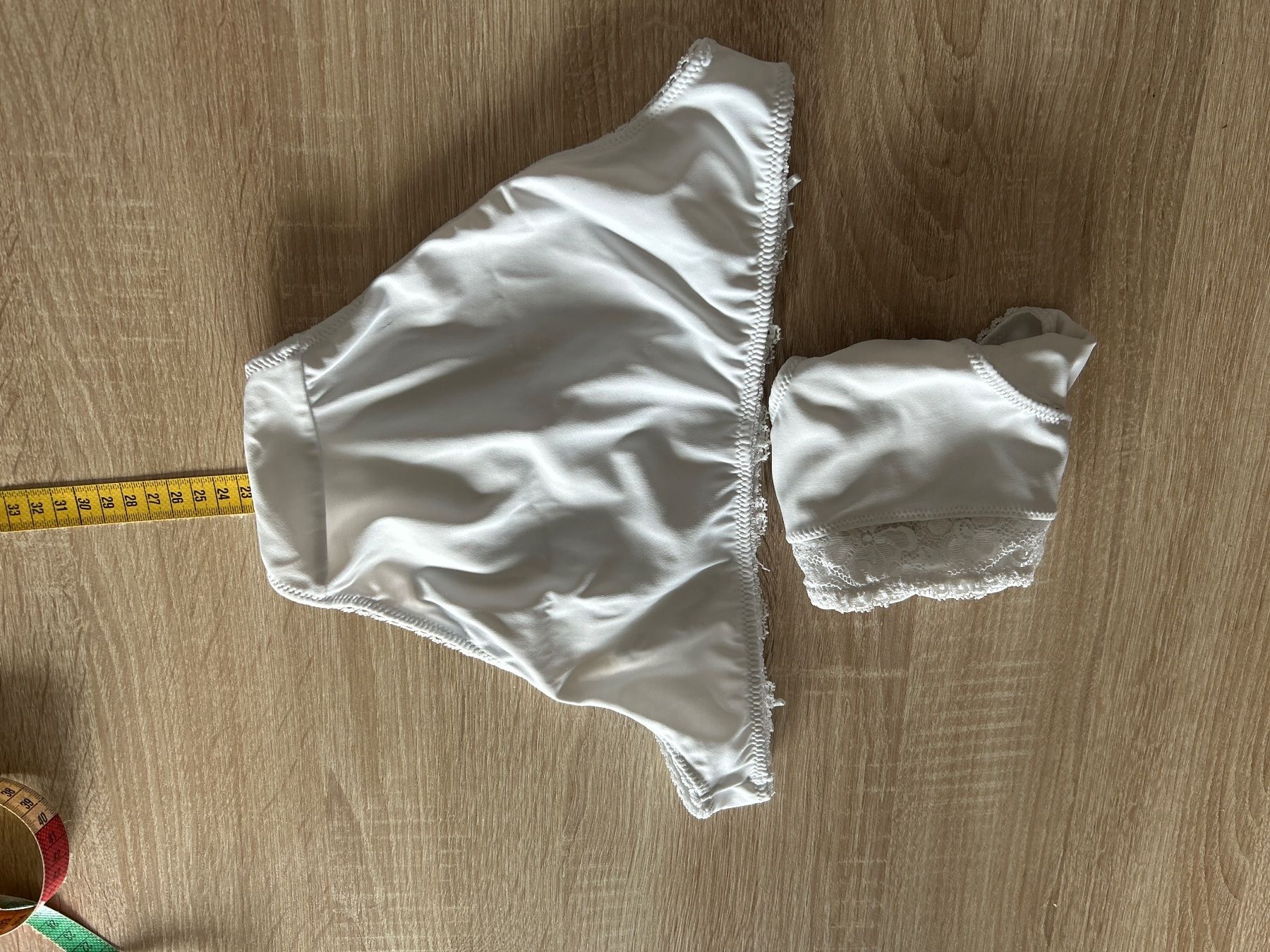 Altra biancheria intima: 2x Damen Slip weiss mit Spitzen – Usato da Brunnen venduto da Nala2929 8