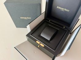 AUDEMARS PIGUET Royal Oak modern watch box, precious wood
