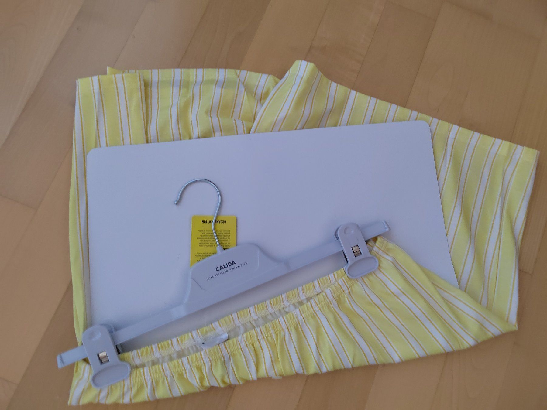 Calida Negligees & Pigiami: Kurze Calida-Pyjamahose gestreift, gelb, grösse M, neu – Nuovo e nell'imballaggio originale da Einsiedeln venduto da pattymary 1