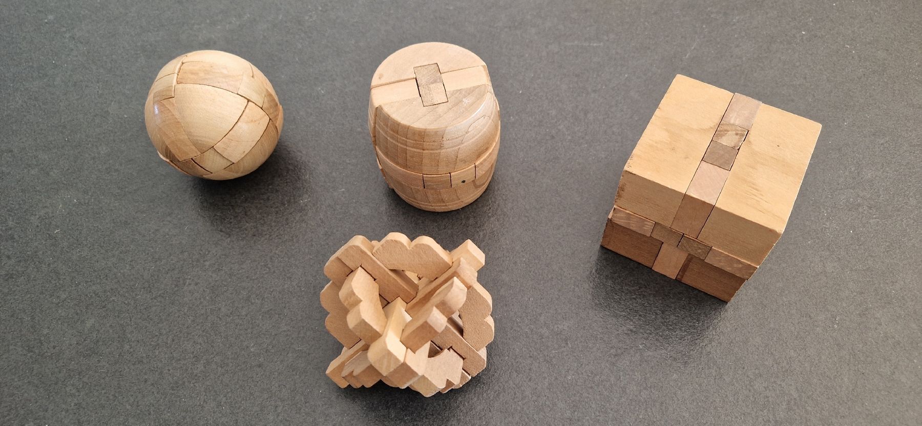 Giocattoli: Geschicklichkeits Spiele aus Holz – Usato da Gasel venduto da Waverider