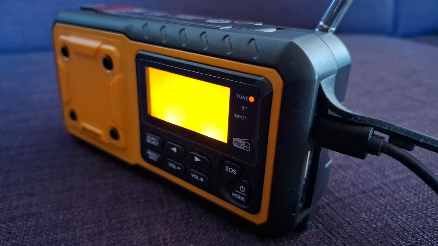 Radios: Soundmaster Notfallradio DAB Plus Bluetooth neuwertig – Neu (gemäss Beschreibung) aus Winterthur von DanielaB07 5