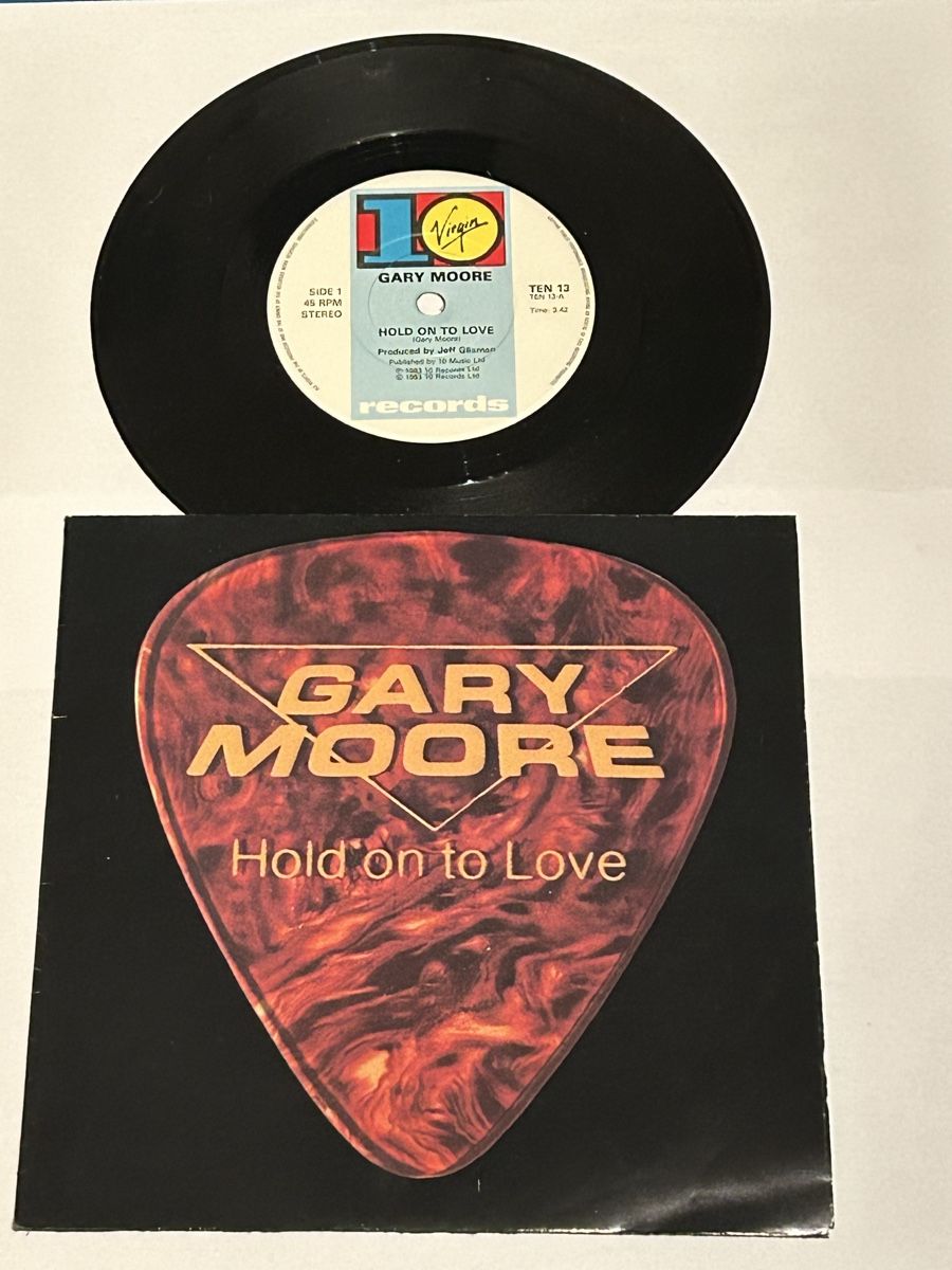 Schallplatten: Gary Moore. 1983. mit Poster. Hold on to Love – Gebraucht aus Faulensee von Mizuno06