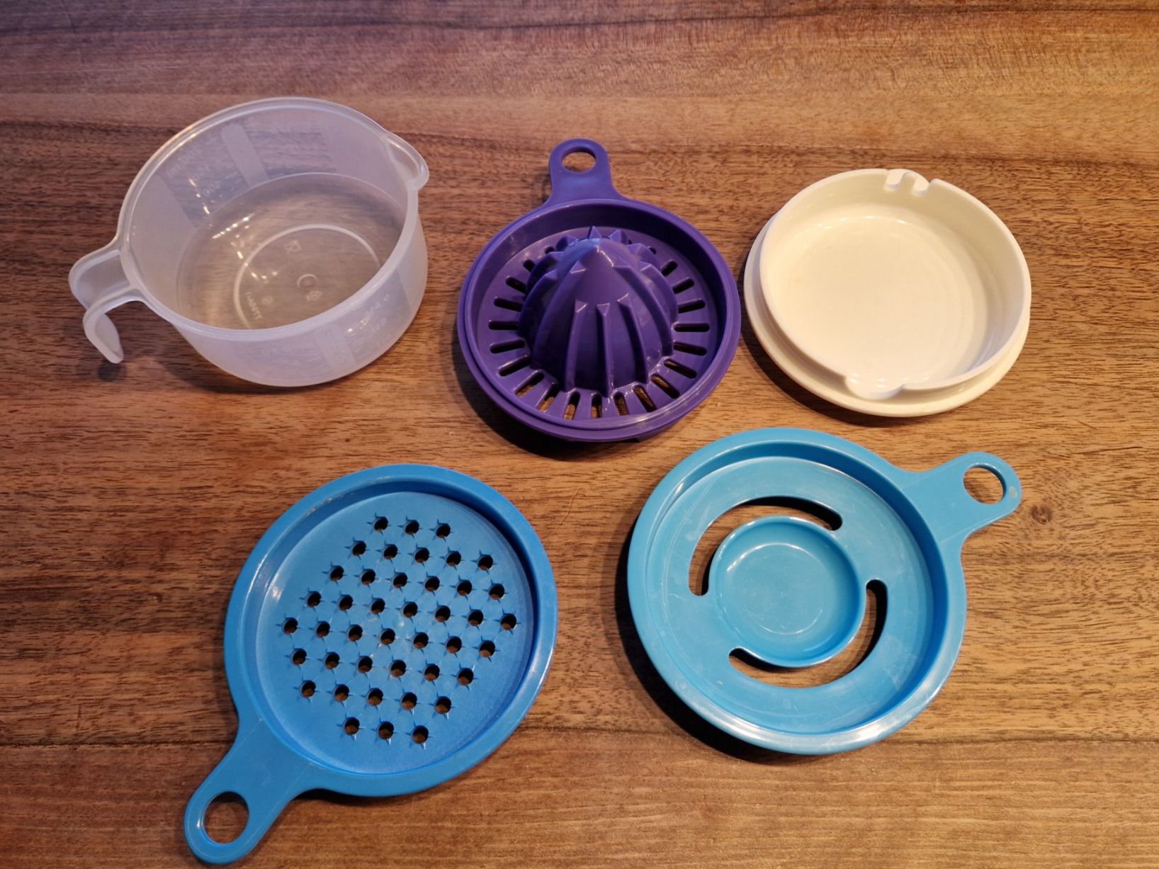 Tupperware Elettrodomestici da cucina: Tupperware Küchenperle – Usato da Aeschau venduto da Eisbaer011 1