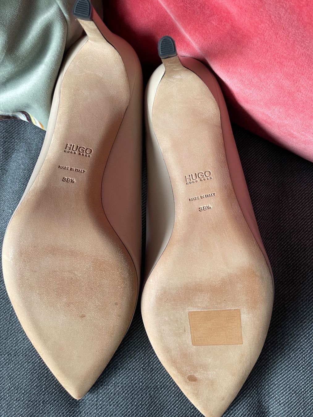 Hugo Boss Scarpe da donna: HUGO BOSS PUMPS NEU – Nuovo (secondo la descrizione) da Zürich venduto da STYLEHAUS 3