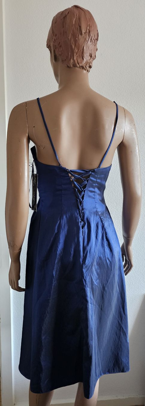 Vestiti: Neues elegantes, blaues Abendkleid, Gr. 36 – Nuovo e nell'imballaggio originale da Basel venduto da Mazzo84 1