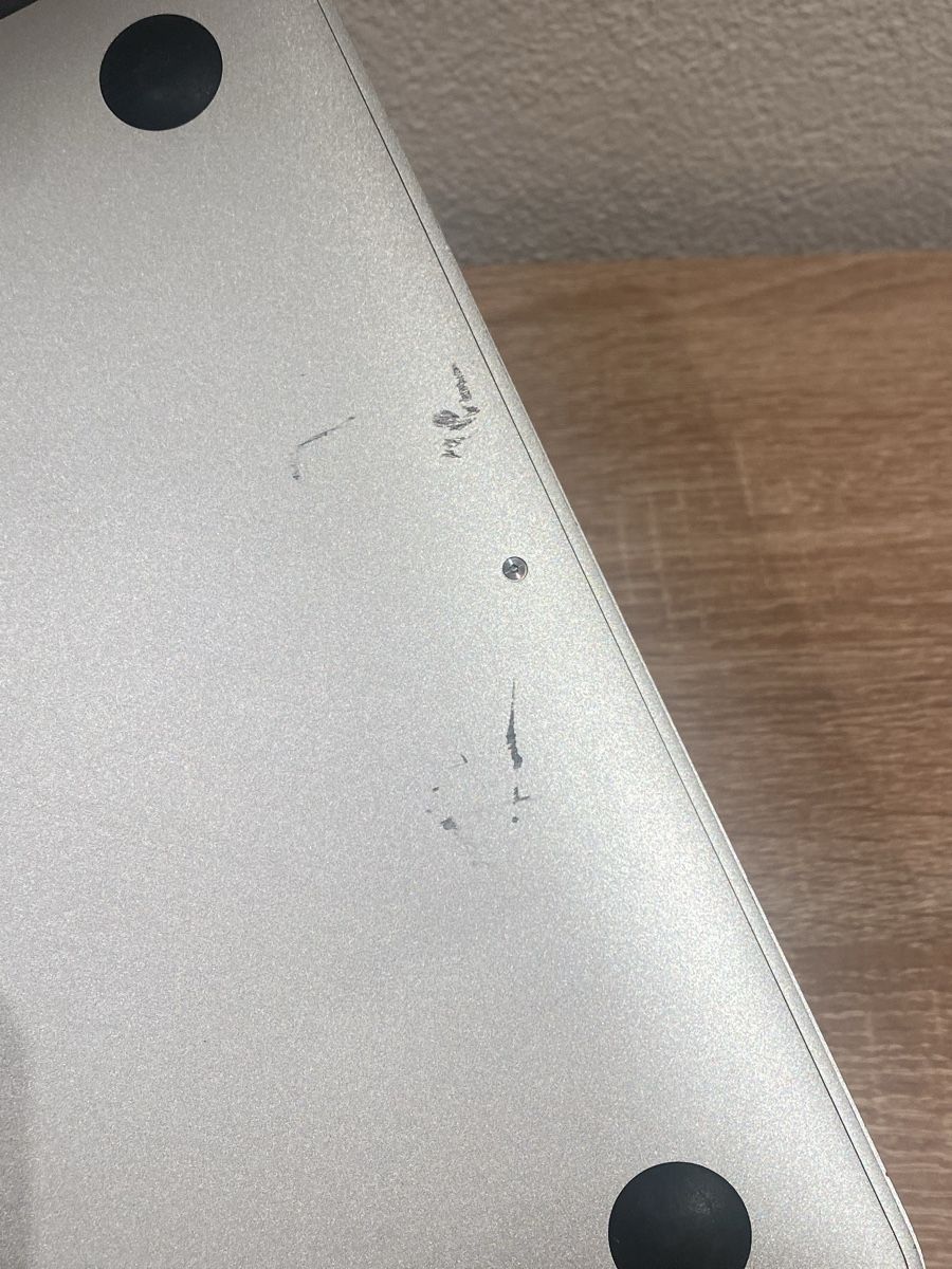 Apple Notebook: Macbook Air Catalina – Usato da Thun venduto da sunny_667 3