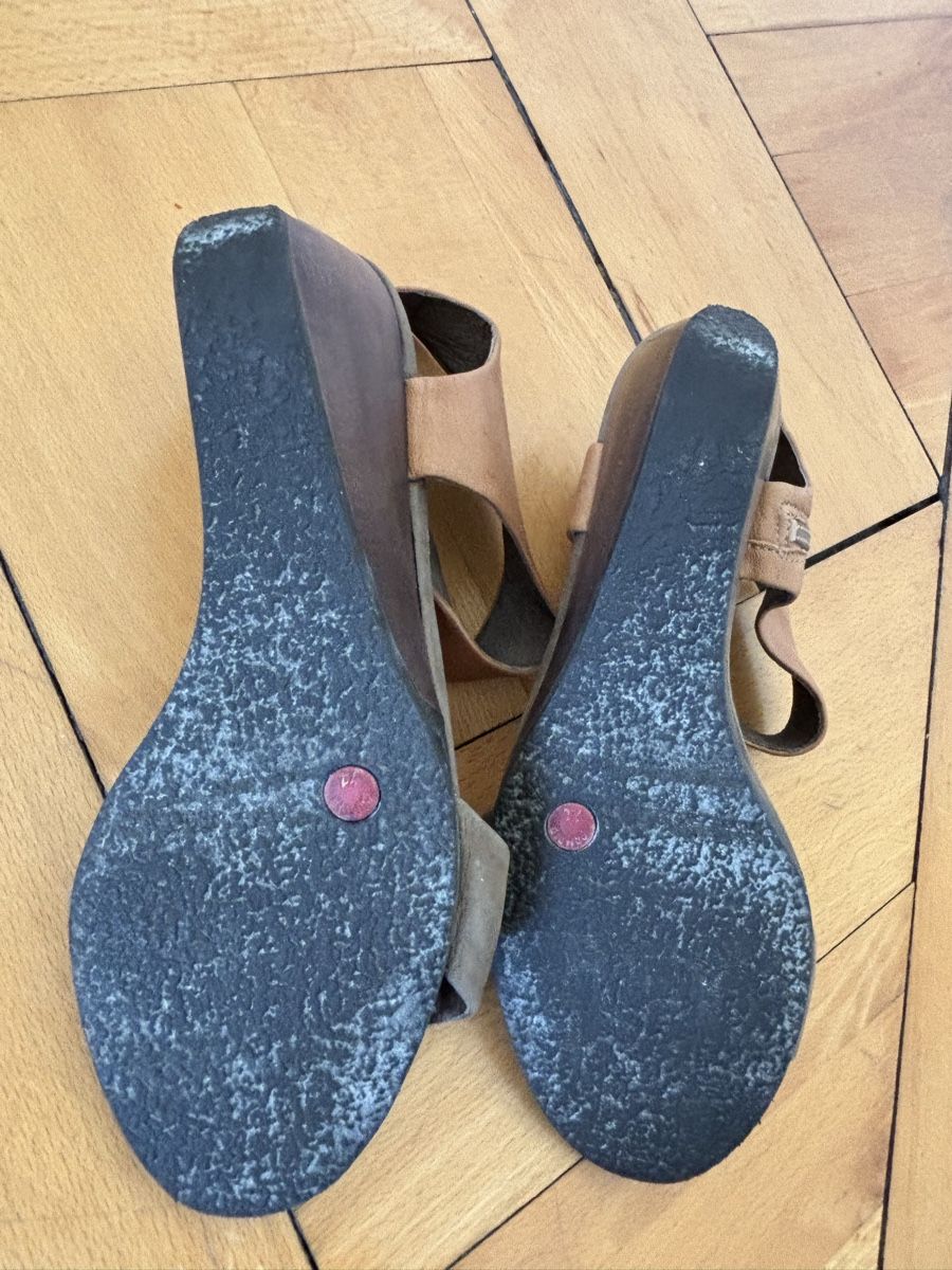 Camper Scarpe da donna: Schöne Sandalen von Camper – Usato da Zürich venduto da Bounty7 2
