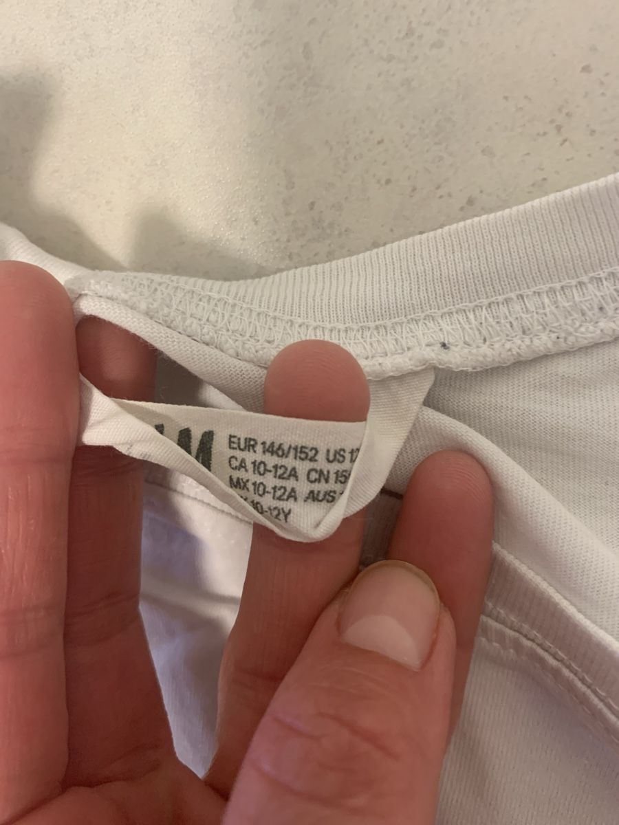 H&M T-shirt: Tshirt – Usato da Luzern venduto da Boudin03 1