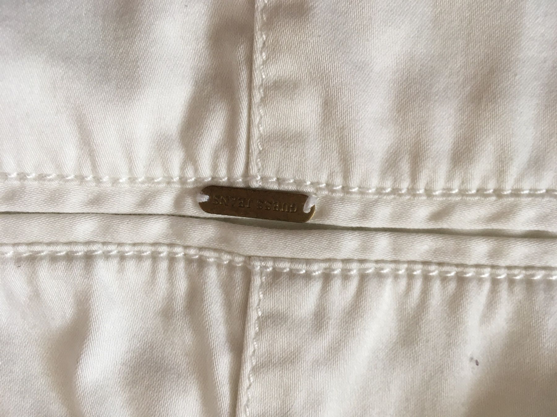 Guess Röcke: Jupe crayon Guess taille haute blanc crème 26 – Neu (gemäss Beschreibung) aus Genève von Libellule477 6