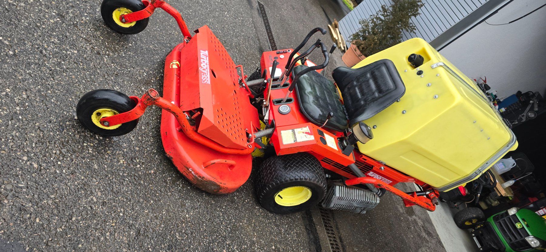 Rasenmäher: Rasenmäher Traktor Aufsitzmäher mit Zubehör – Gebraucht aus Rain von Fafan069 5