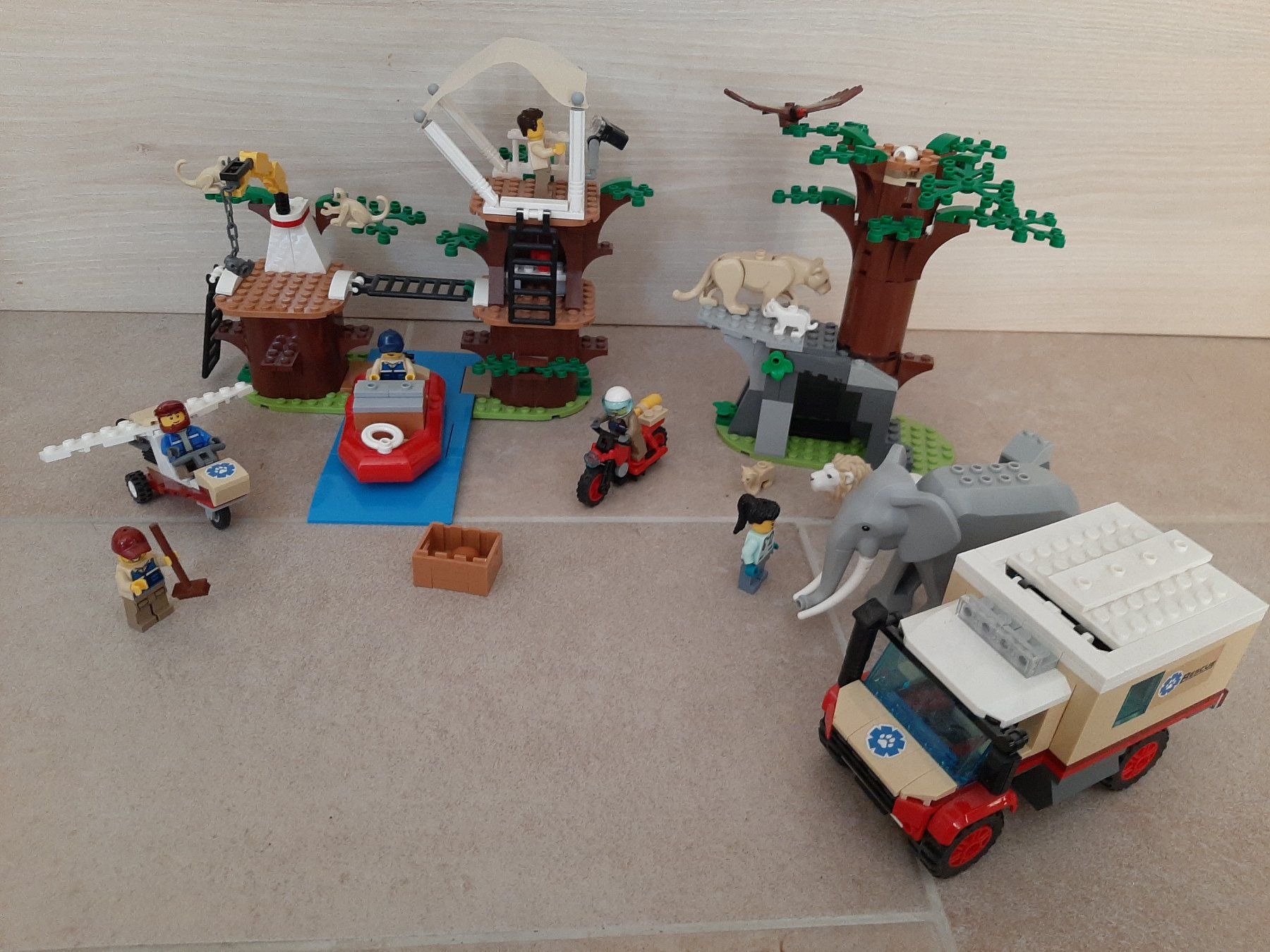 Lego Giocattoli: Lego City 60307 Tierrettungscamp – Usato da Laufen venduto da Julie231004