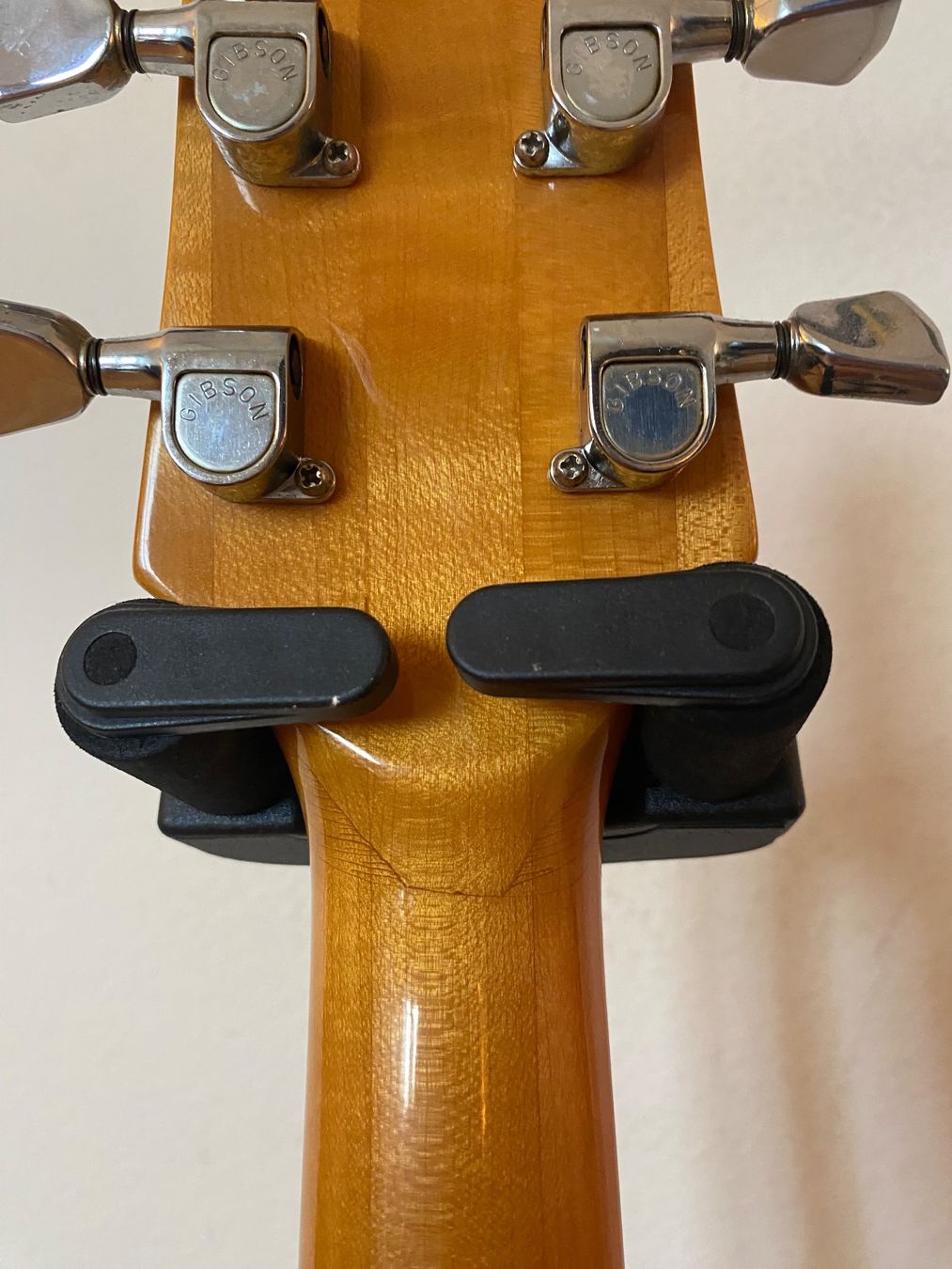 Gibson Strumenti musicali: Gibson L-6 S 1977 – Usato da Neftenbach venduto da lexel 7