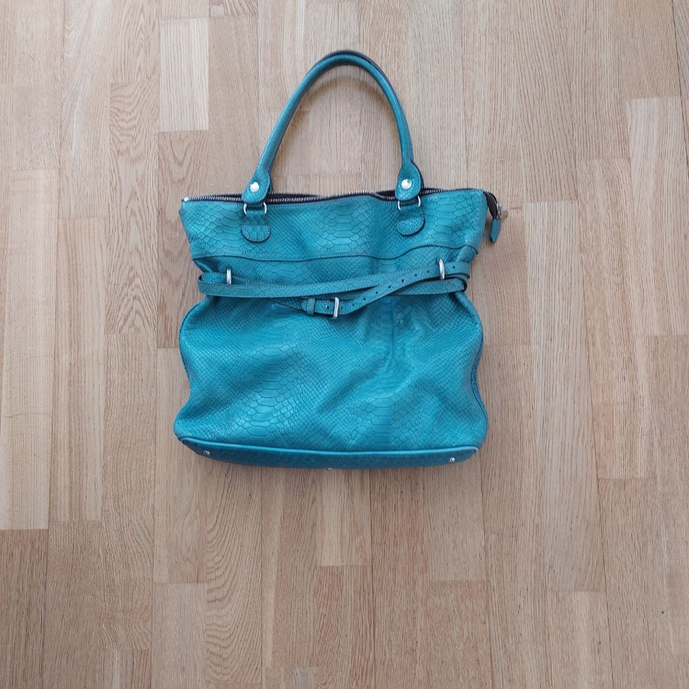 Sacs femmes: Texier Ledertasche schlangenoptik – Neuf (Voir description) à Zürich par akl_n6fp 1