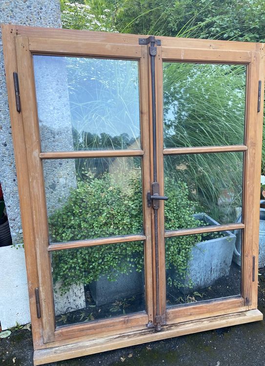 Altes Holzfenster inkl 2 Rahmen Kaufen auf Ricardo