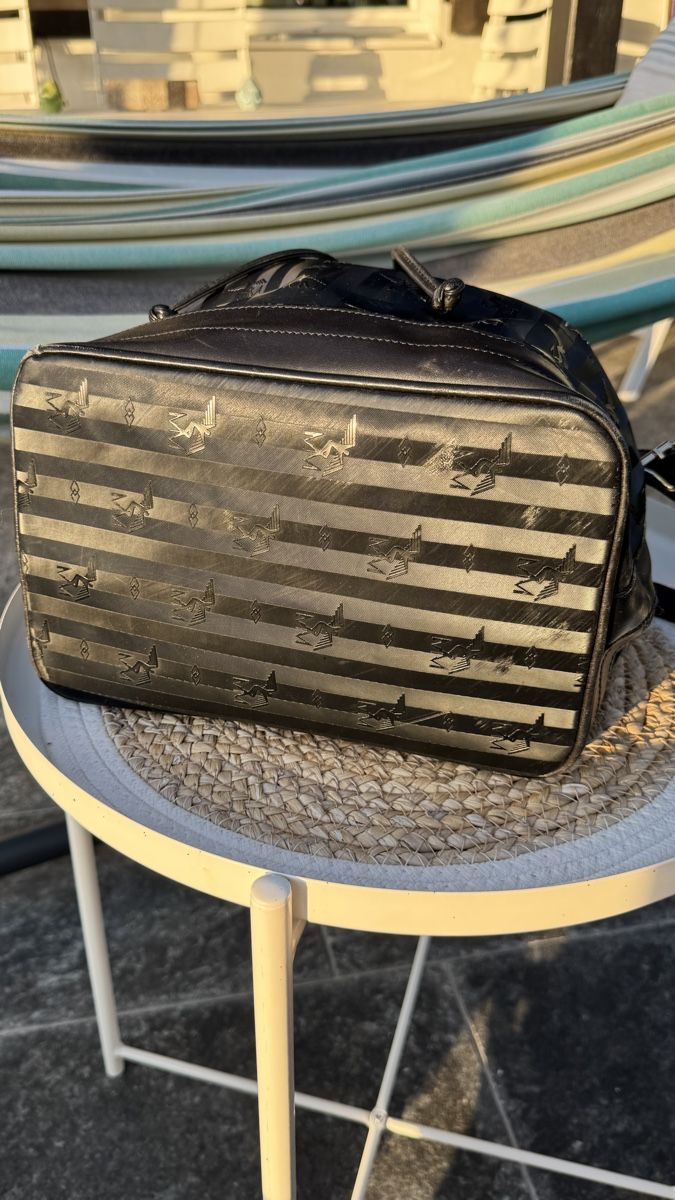 Maison Mollerus Taschen: Maison Mollerus SION Bucket Bag / Beuteltasche – Gebraucht aus Speicherschwendi von sen_r6wk 6
