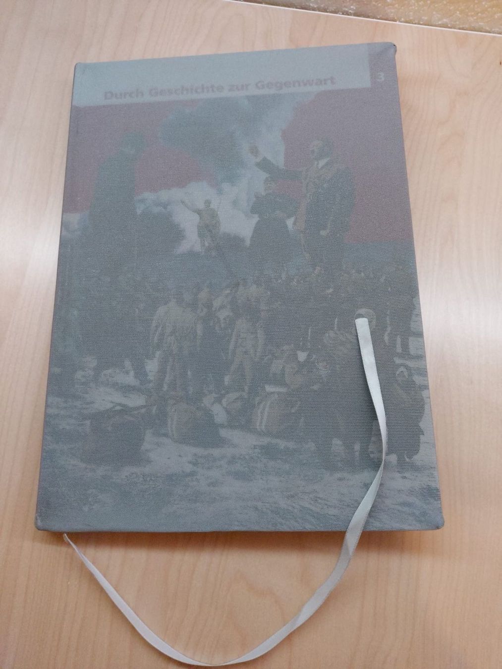 Tessuti: Buchhülle aus Stoff, wiederverwendbar – Usato da Othmarsingen venduto da MyKauf 1