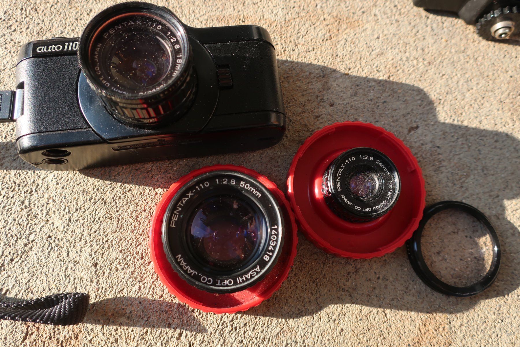 Pentax Fotocamera: Pentax Auto 110 – Usato da Oberflachs venduto da genki-tama