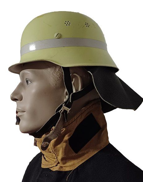 Pompieri: Feuerwehrhelm Deutschland – Usato da Zürich venduto da FirefighterZH_118 1