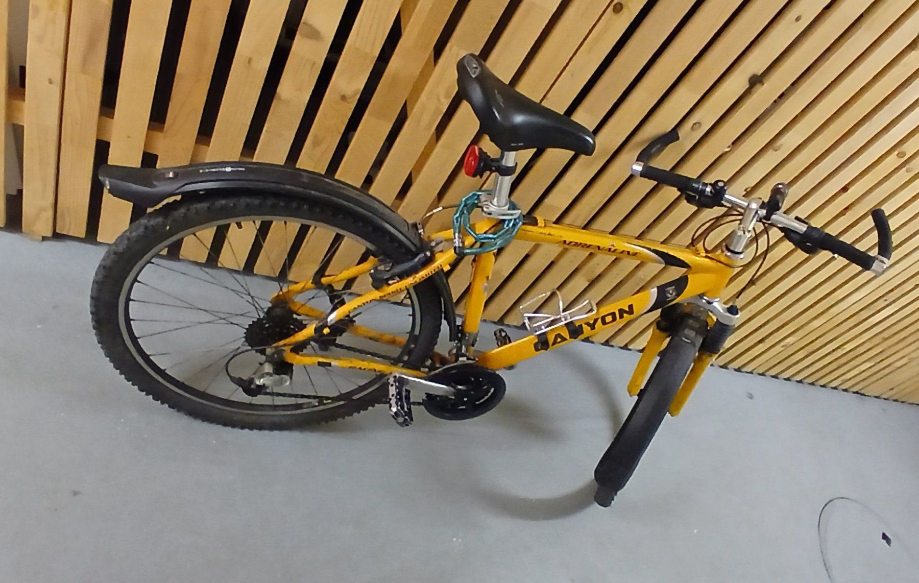 Canyon Biciclette: Canyon Mountainbike – Usato da Kerzers venduto da Lacky88 2