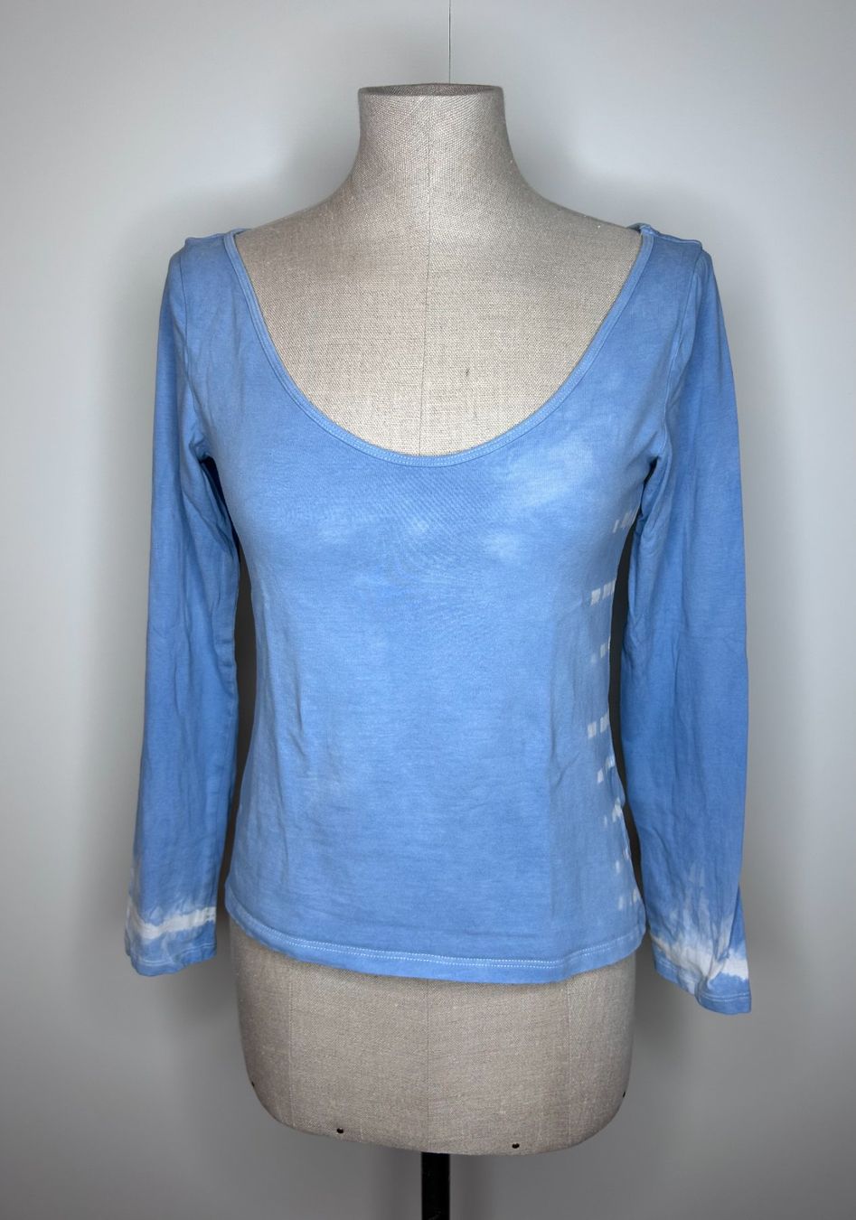 H&M T-shirt: H&M T-Shirt with Tie-Dye – Usato da St. Gallen venduto da look-twice 2