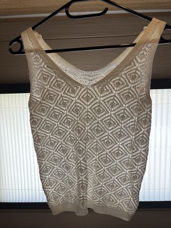 Gestricktes Damentop weiss Gr.S