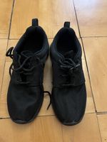Nike Sneaker