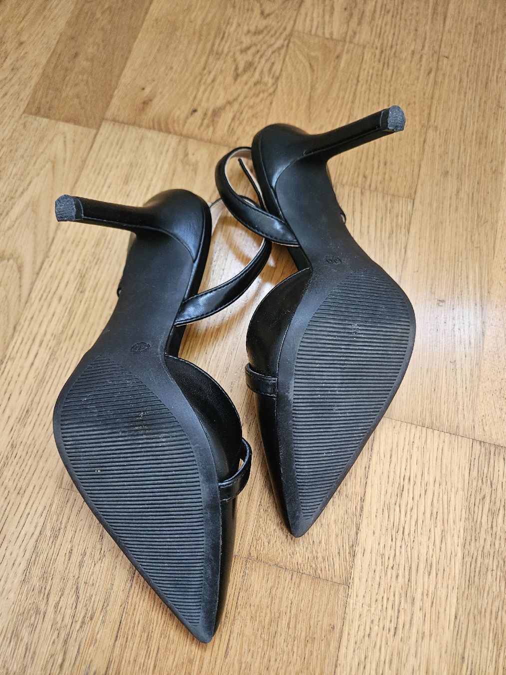 Graceland Scarpe da donna: Black High Heels Graceland Gr.40 – Usato da Honau venduto da jes_2pwp 3