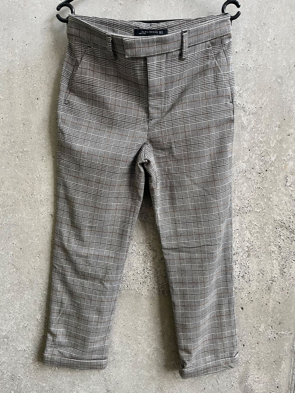 Pantaloni: Zara Hose gemustert – Usato da Bern venduto da leokislig